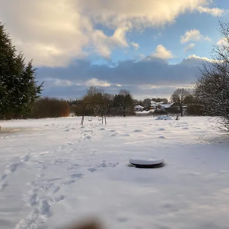 With Sauna In Sourbrodt *