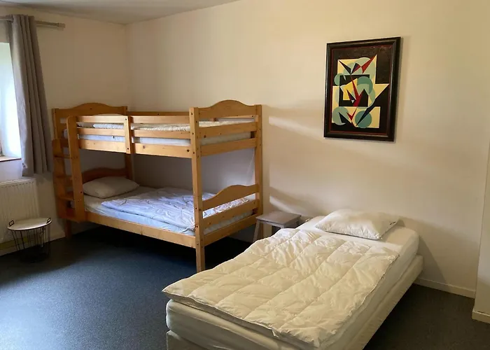 With Sauna In Sourbrodt *